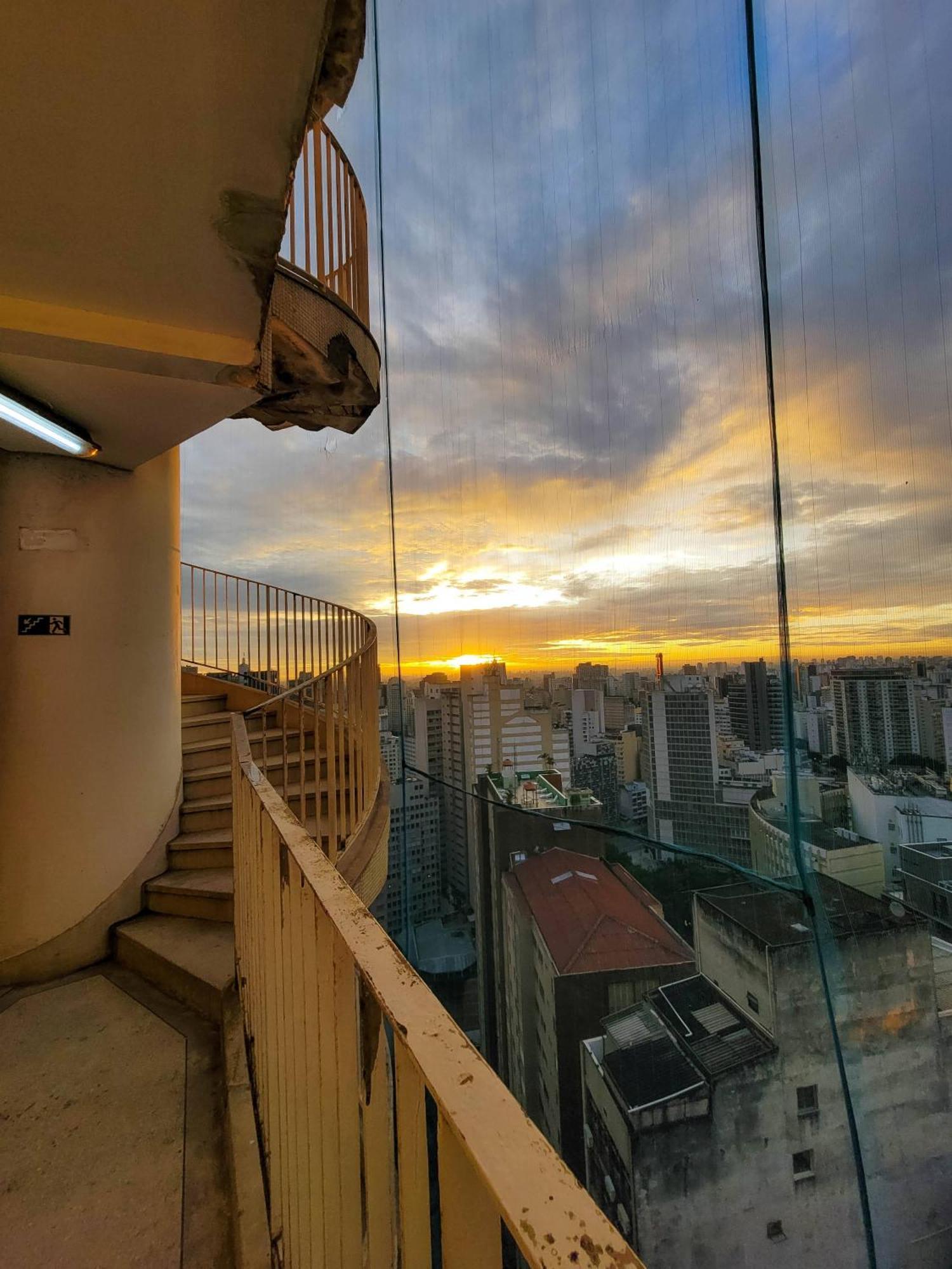 Studio Copan - Ar Condicionado - Wifi - Prox Ao Metro - Sp เซาเปาโล ภายนอก รูปภาพ